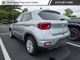 Used 2021 Hyundai Venue SE image 4