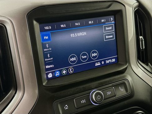 Used 2021 Chevrolet Silverado 1500 Custom AWD/4WD image 19