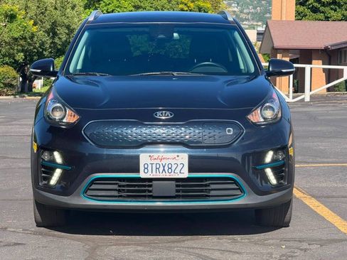 Used 2019 Kia Niro EX FWD image 8