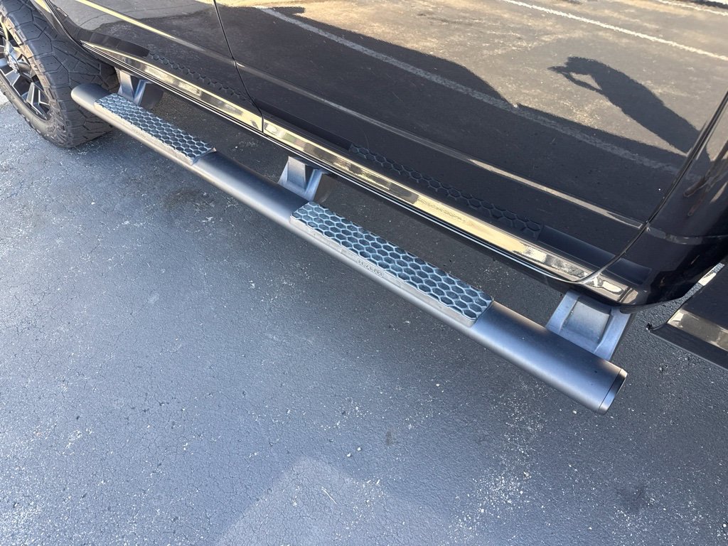 Used 2018 RAM 2500 Laramie w/ Sport Appearance Group AWD/4WD image 13