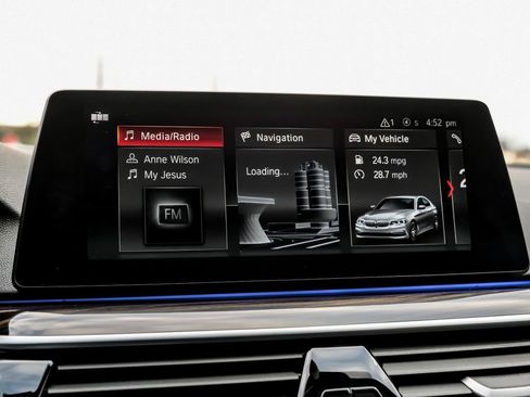 Used 2018 BMW 540i xDrive w/ M Sport Package image 37