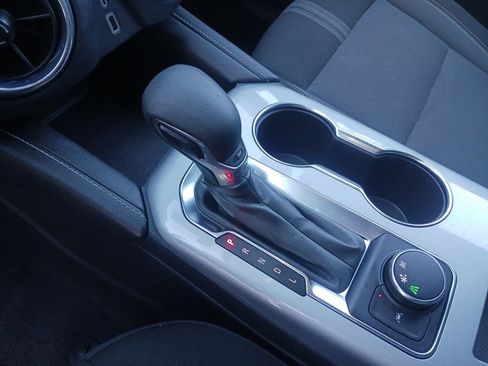 Used 2023 Chevrolet Blazer LT image 32