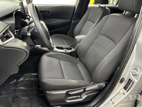 Used 2023 Toyota Corolla LE image 16