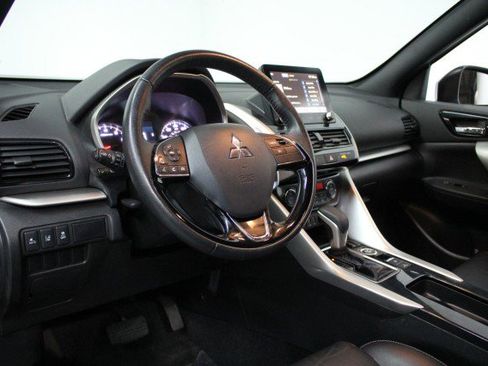 Used 2023 Mitsubishi Eclipse Cross SEL image 6