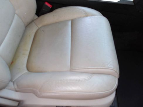 Used 2015 Ford Explorer XLT w/ Equipment Group 202A FWD image 18