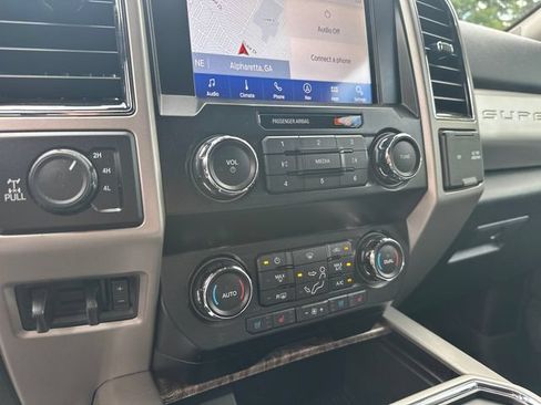 Used 2019 Ford F250 Lariat w/ Chrome Package AWD/4WD image 28