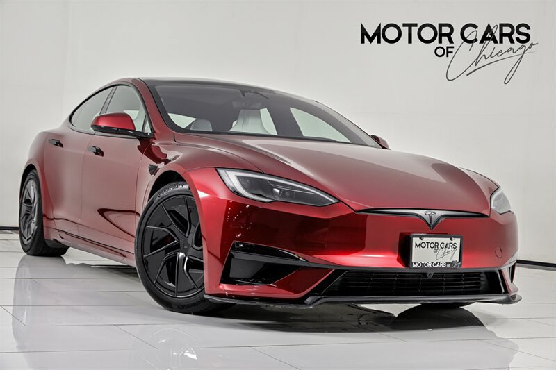 Used 2026 Tesla Model S Plaid AWD/4WD image 1