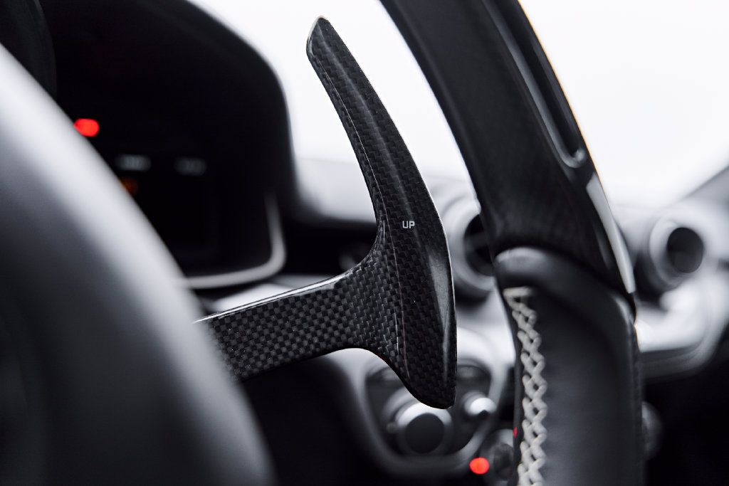 Used 2015 Ferrari F12 Berlinetta RWD image 61