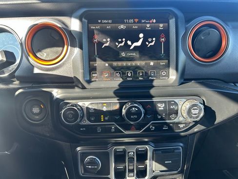 Used 2021 Jeep Gladiator Mojave image 9