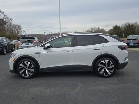 Used 2021 Volkswagen ID.4 Pro S w/ Gradient Package image 9