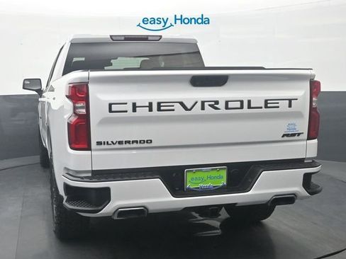 Used 2022 Chevrolet Silverado 1500 RST AWD/4WD image 6