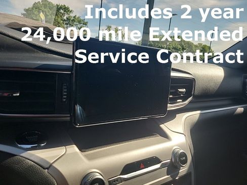 Used 2022 Ford Explorer XLT w/ Equipment Group 202A image 26