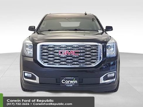 Used 2020 GMC Yukon Denali w/ Denali Ultimate Package image 2