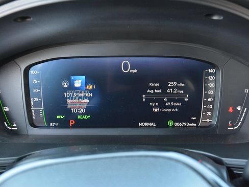 Used 2025 Honda Civic Sport Touring image 24