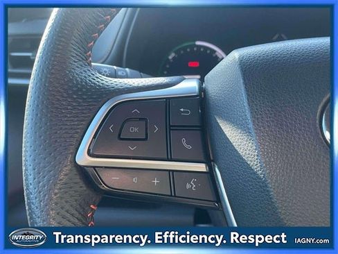 Certified 2024 Toyota Sienna XSE image 23