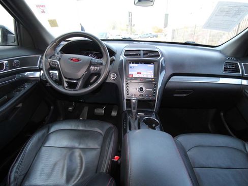 Used 2019 Ford Explorer Sport w/ Equipment Group 401A image 18