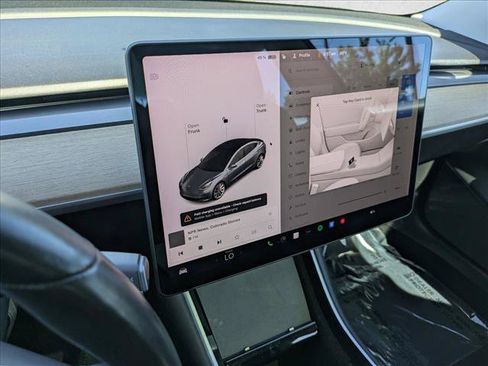 Used 2018 Tesla Model 3 Long Range AWD/4WD image 11