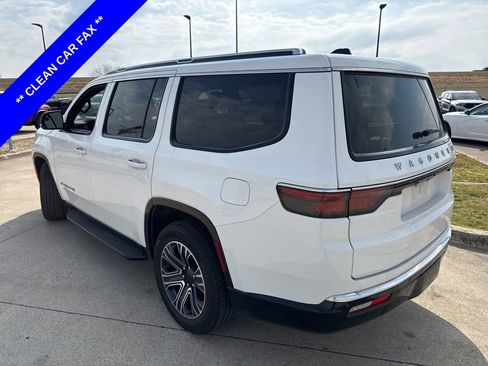 Used 2024 Jeep Wagoneer Series II image 8