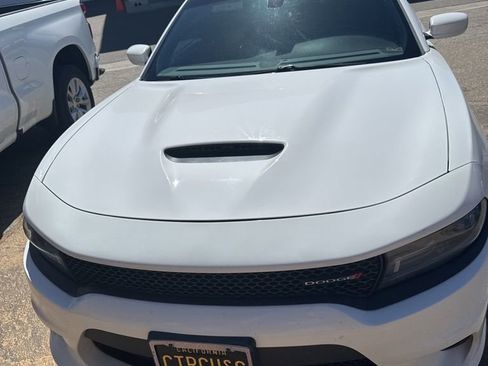 Used 2019 Dodge Charger GT RWD image 4