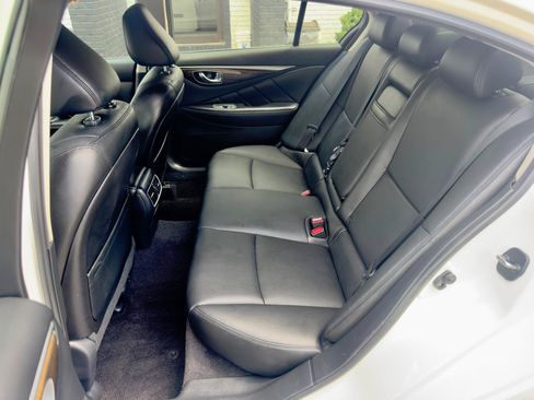 Used 2018 INFINITI Q50 Luxe w/ Essential Package (3.0T Luxe) RWD image 22
