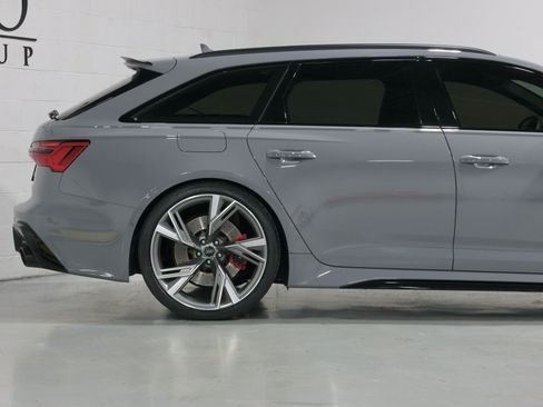 Used 2021 Audi RS 6 AWD/4WD image 30