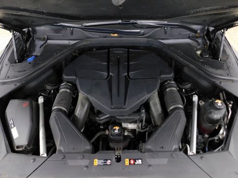 Used 2024 Genesis GV80 3.5T Prestige image 12