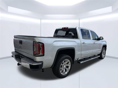 Used 2018 GMC Sierra 1500 SLT w/ SLT Premium Package AWD/4WD image 7