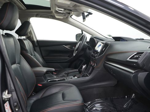 Used 2019 Subaru Crosstrek 2.0i Limited w/ Moonroof Package w/Navigation AWD/4WD image 12