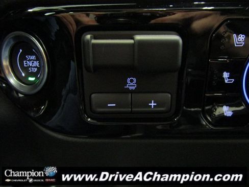 Certified 2025 Chevrolet Silverado 2500 High Country w/ High Country Premium Package image 51