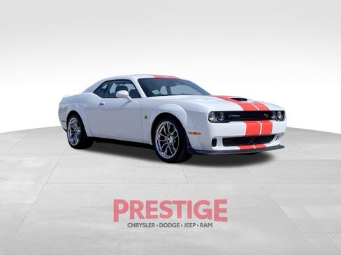 Used 2022 Dodge Challenger R/T Scat Pack image 5