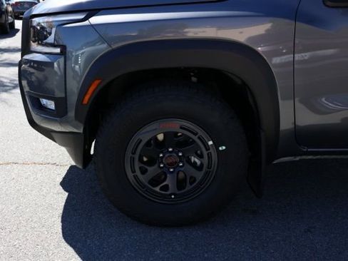 New 2026 Nissan Frontier Pro-X w/ Pro-X Convenience Package RWD image 11