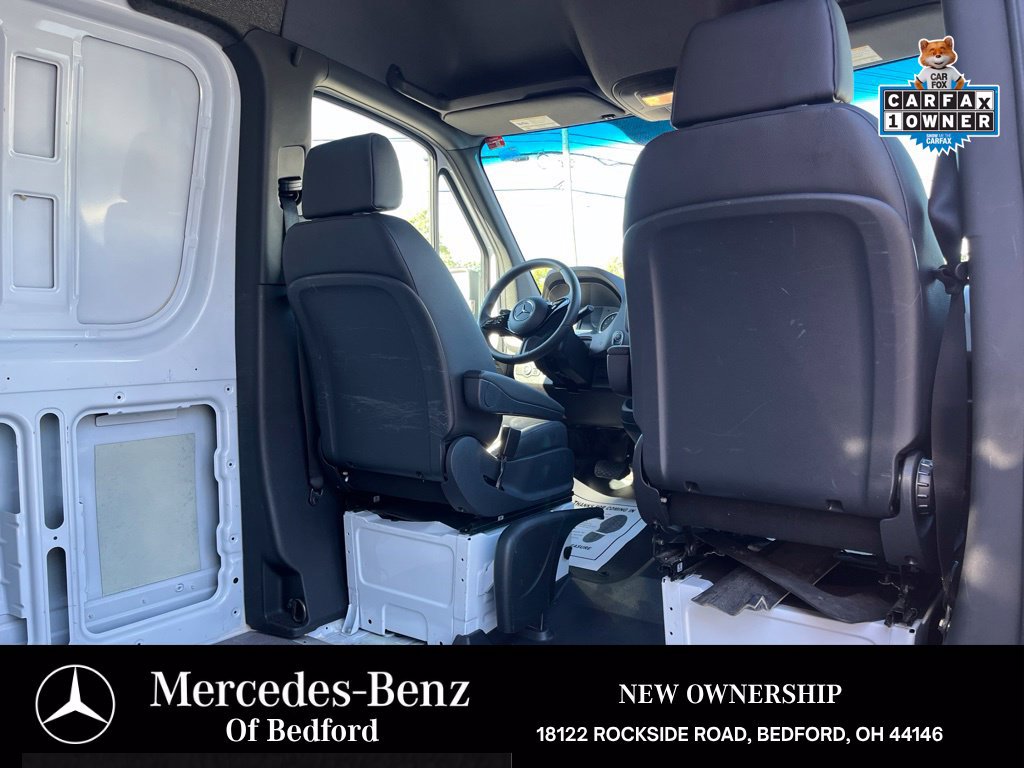 Used 2025 Mercedes-Benz Sprinter 2500 image 19