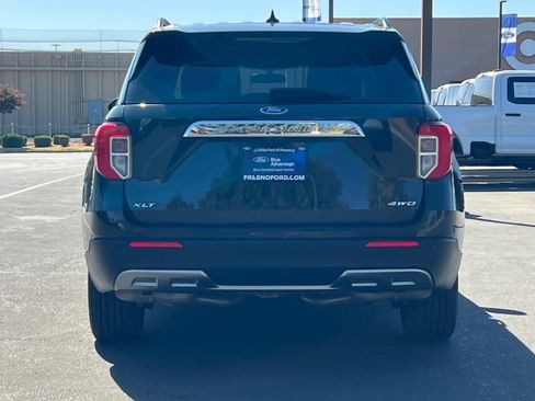Used 2022 Ford Explorer XLT w/ Equipment Group 202A AWD/4WD image 8