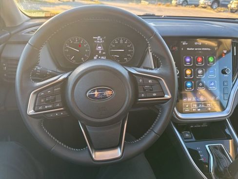 Certified 2025 Subaru Outback Premium image 10
