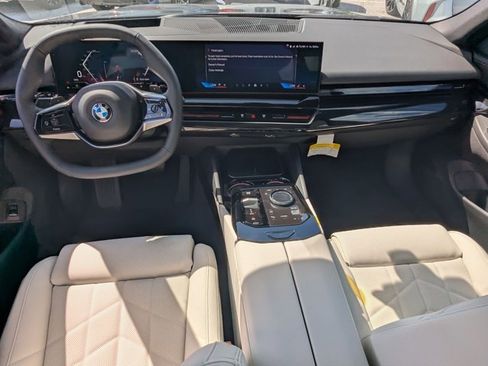 New 2026 BMW 530i RWD image 14