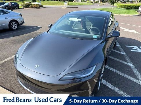 Used 2025 Tesla Model 3 Long Range RWD image 1