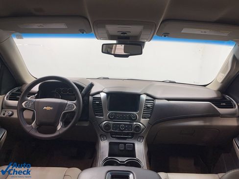 Used 2018 Chevrolet Tahoe LT image 17