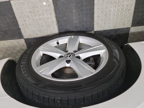 Used 2012 Volkswagen Passat 2.5 SE image 32