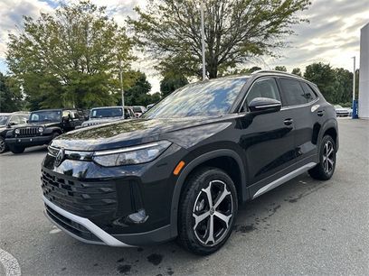 New 2025 Volkswagen Tiguan SE