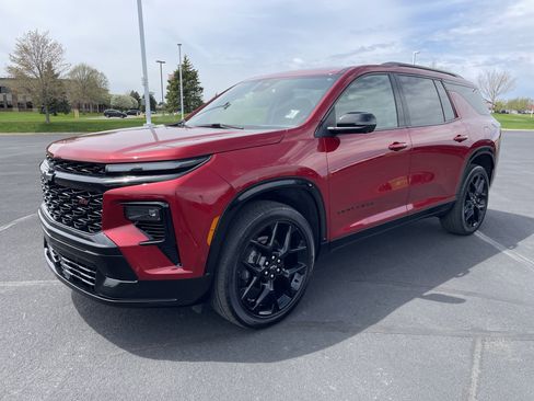 Certified 2024 Chevrolet Traverse RS AWD/4WD image 1