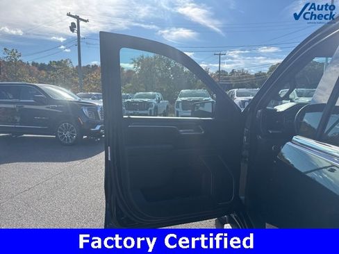 Certified 2022 GMC Sierra 1500 SLE w/ Preferred Package image 15