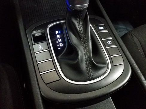 Used 2024 Hyundai Kona SEL image 8