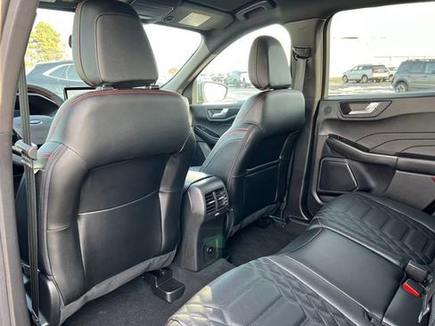 Certified 2023 Ford Escape ST-Line Elite w/ Premium Technology Package image 34