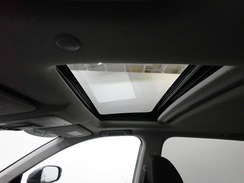 Certified 2025 Honda CR-V EX image 23
