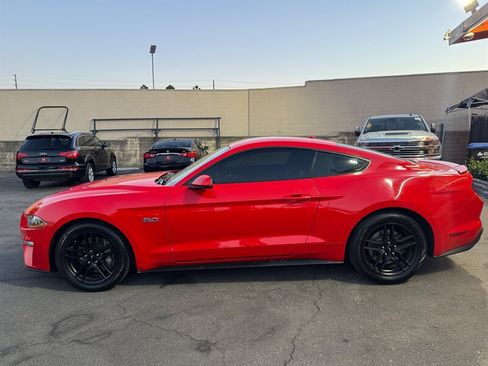 Used 2018 Ford Mustang GT Premium RWD image 8