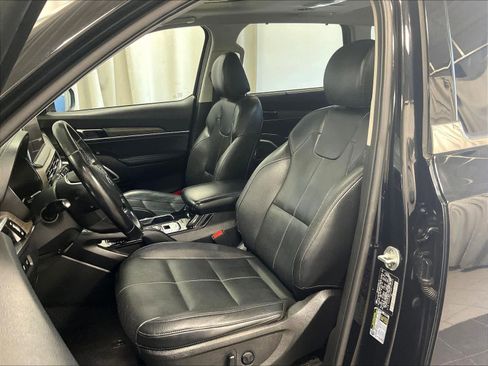 Used 2021 Kia Telluride EX image 10