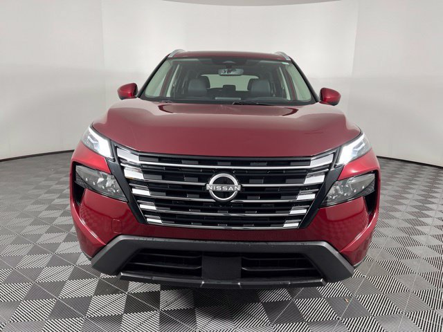 Certified 2025 Nissan Rogue SV w/ SV Premium Package FWD image 5