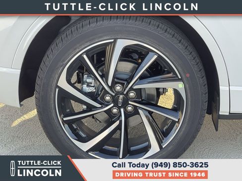 New 2026 Lincoln Corsair Grand Touring AWD/4WD image 11