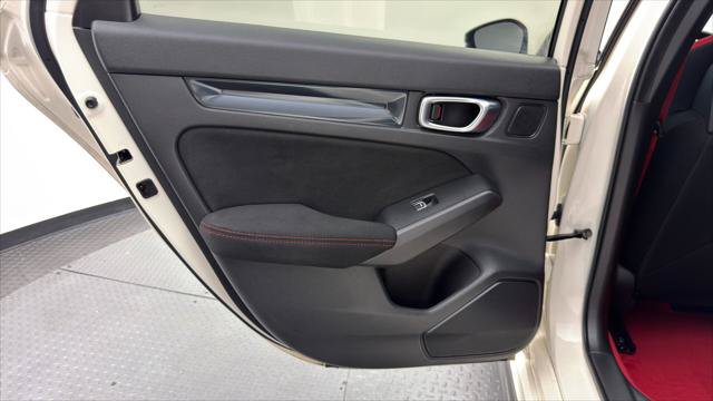 Used 2023 Honda Civic Type R image 16