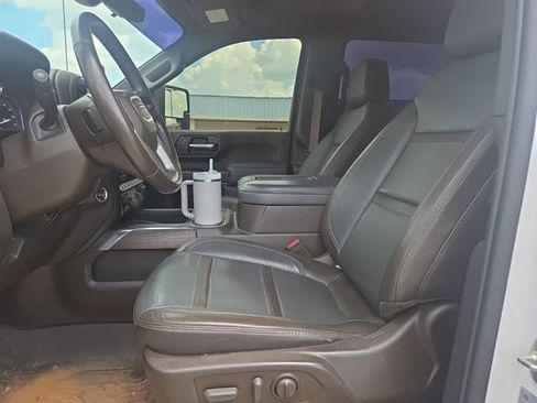 Used 2022 GMC Sierra 2500 Denali w/ Denali Ultimate Package AWD/4WD image 20